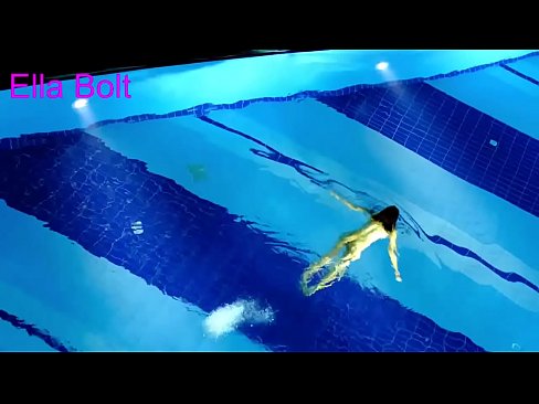 ❤️ Ùn possu micca piantà di fighjulà, ghjovana bionda catturata nuda in piscina ELLA BOLT Super porn à co.kutjeporno.ru ﹏
