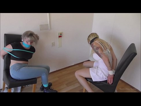 ❤️ Addicted / legata è imbavagliata / damigella in angoscia Super porn à co.kutjeporno.ru ﹏