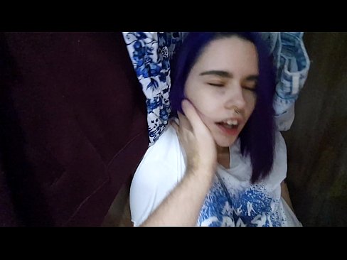 ❤️ Truvò a mo surella in l'armadiu è l'aiutò à cum Super porn à co.kutjeporno.ru ﹏